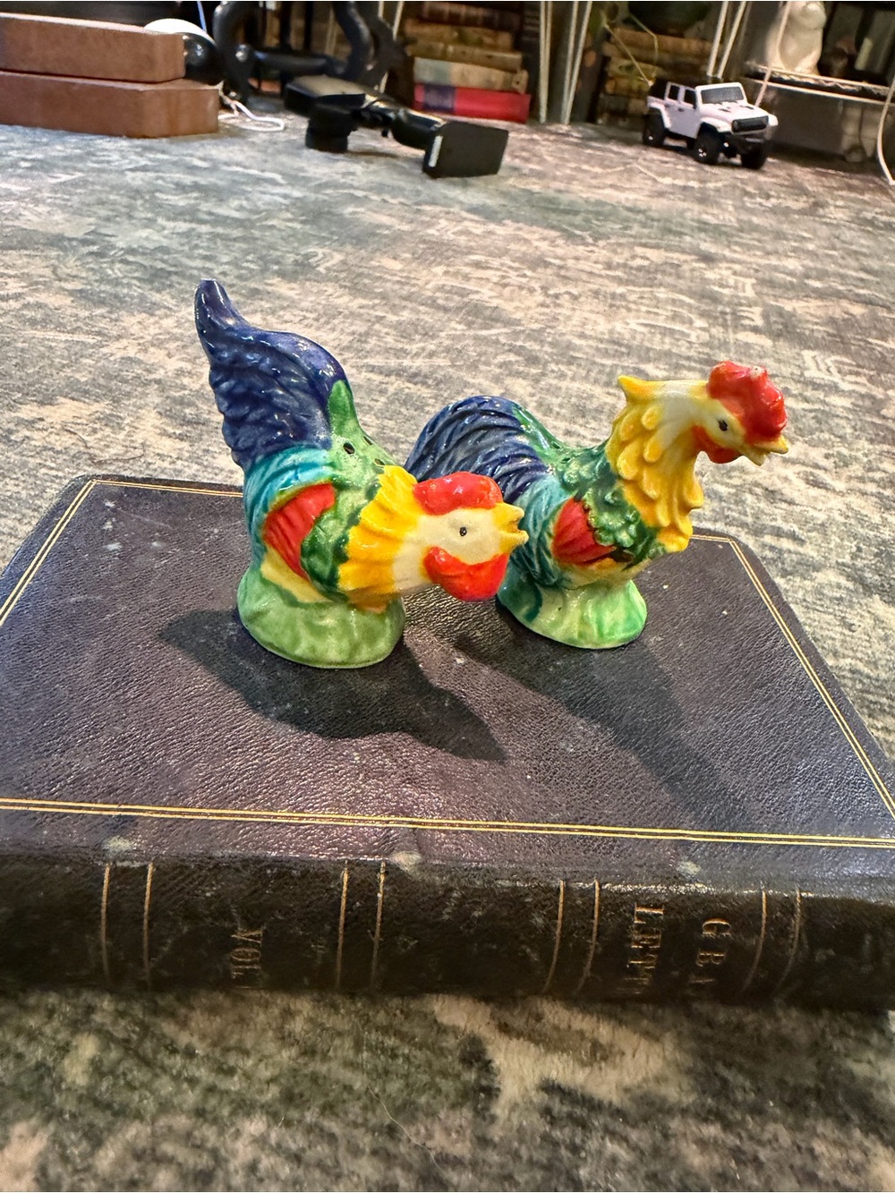 Vintage majolica-style rooster and hen salt and pepper shakers